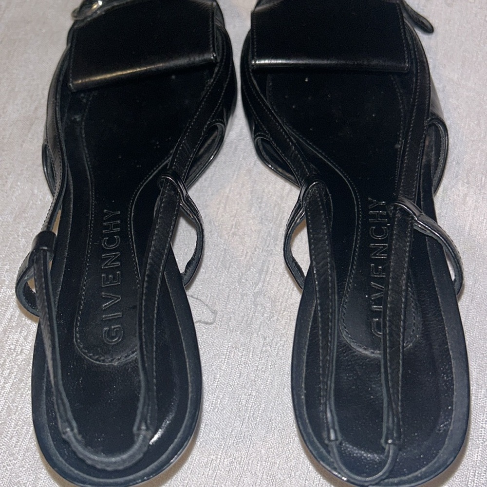 Givenchy Leather Slingback Pointed-Toe Elegant Black Women's Heels Size 5.5 - Picture 7 of 12